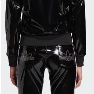 ADIDAS MEETS💋FIORUCCI